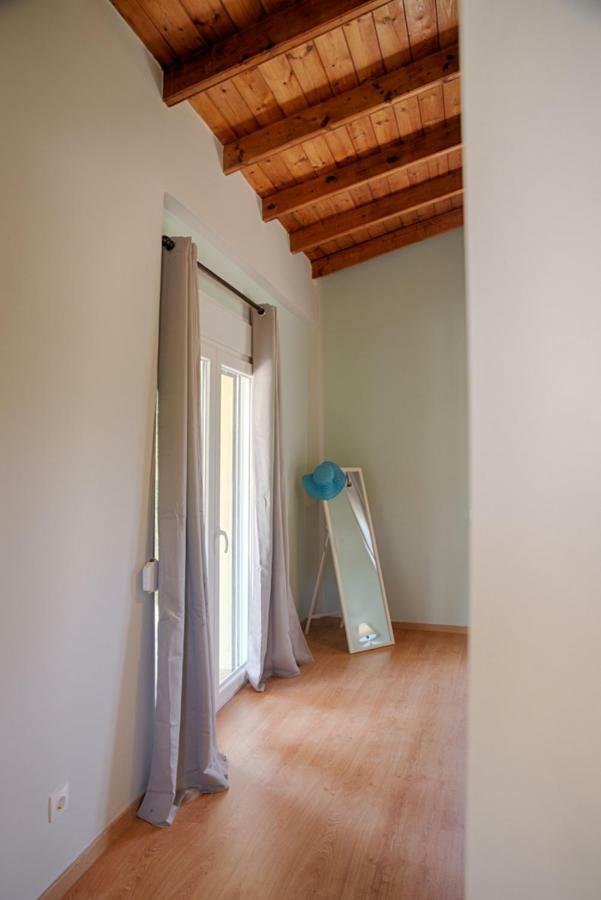 Modern Eco Friendly Villa Close To Town بيليكاس المظهر الخارجي الصورة